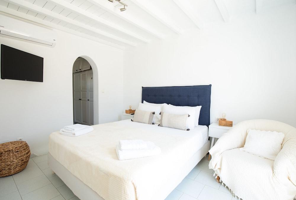 Levantes House Mykonos