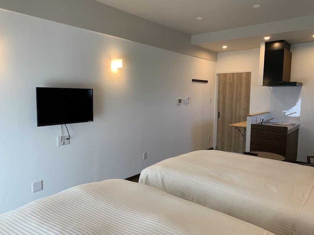 Mr.KINJO in Tomigusuku