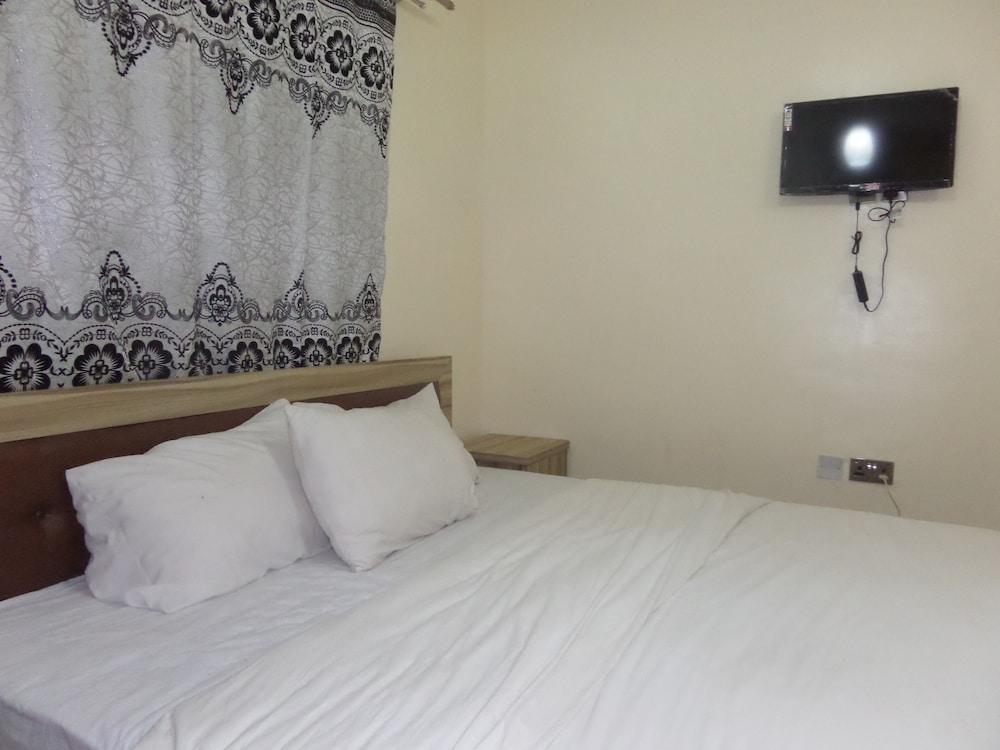 De Maria Inn Apartment