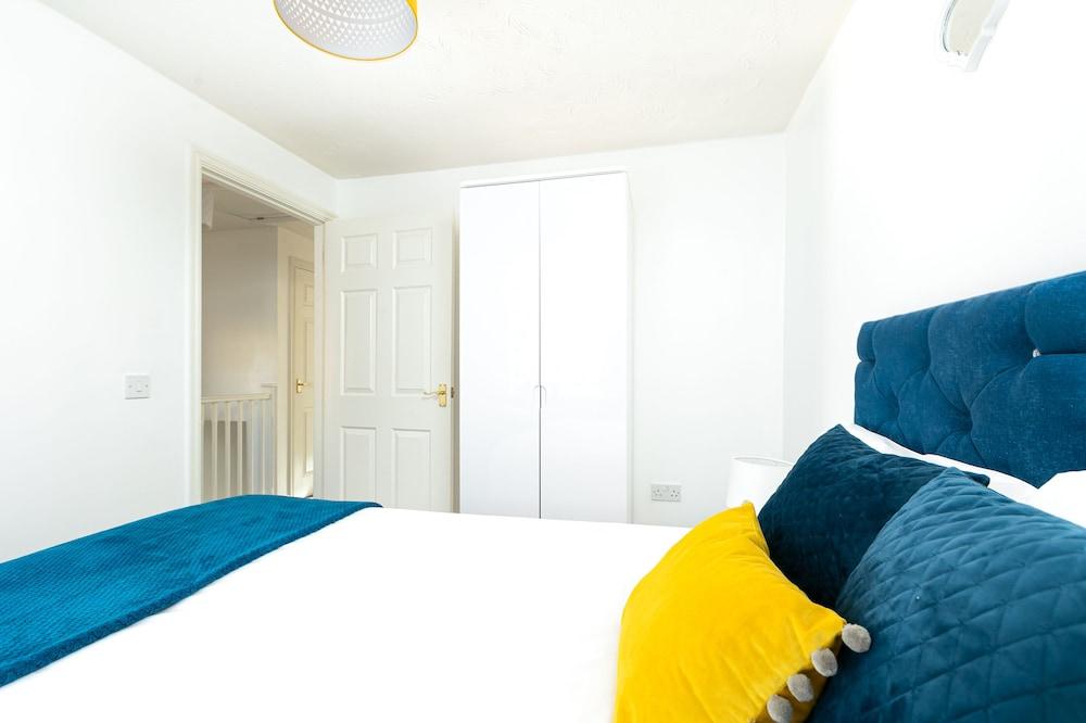 KVM - Whitebeam House