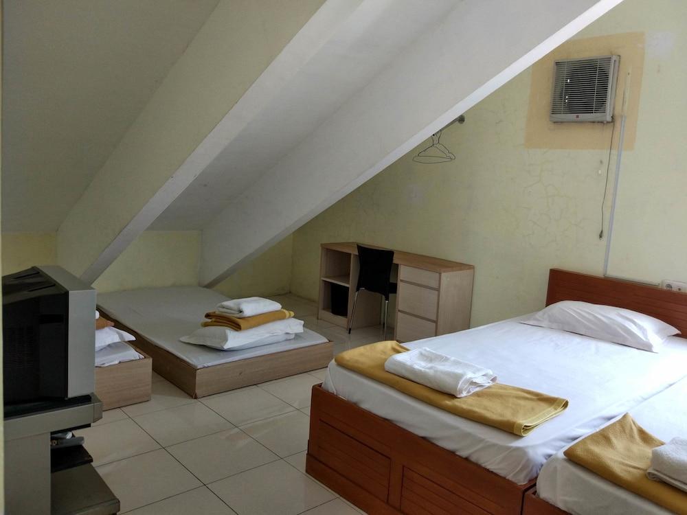 Rumah Tawa Guesthouse 2