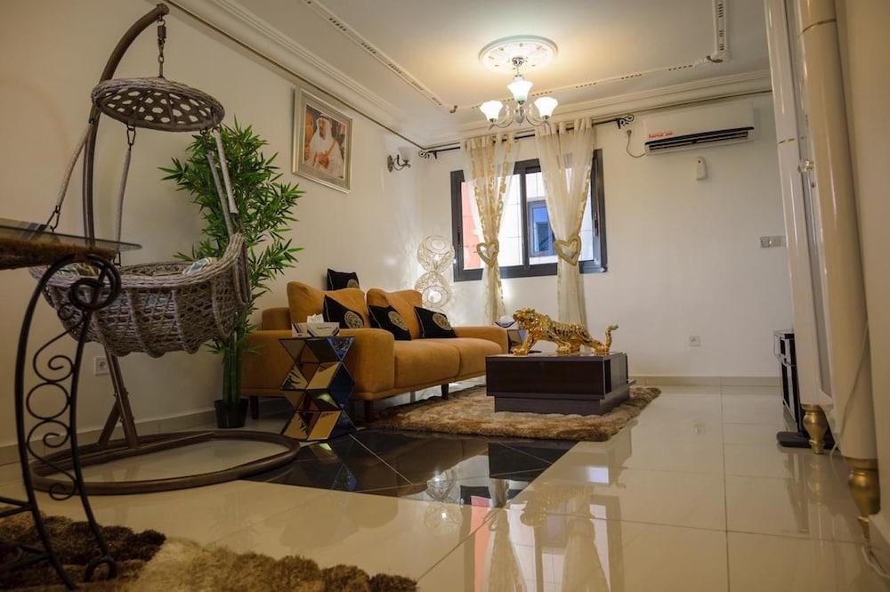 Monde Arabe Guest House