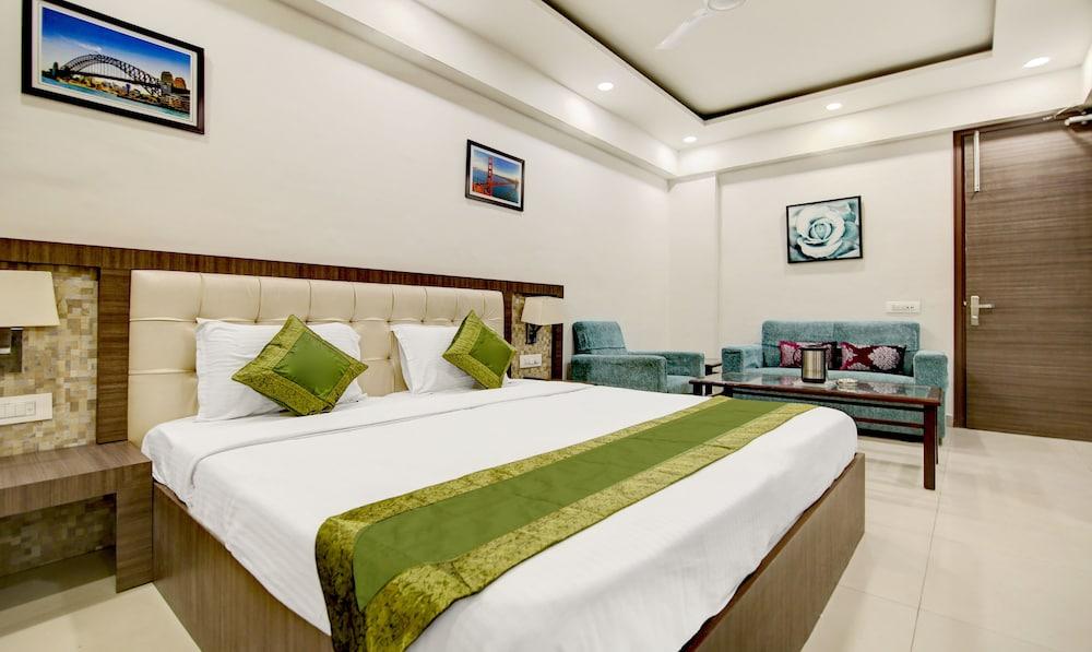 Itsy Hotels Solitaire