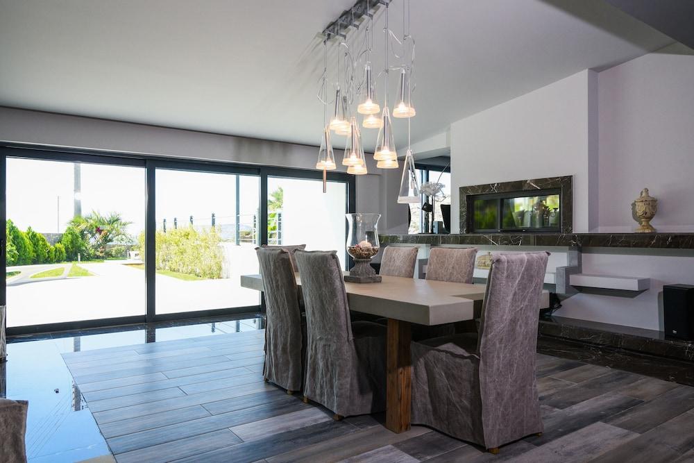 Villa Selenia Platinum