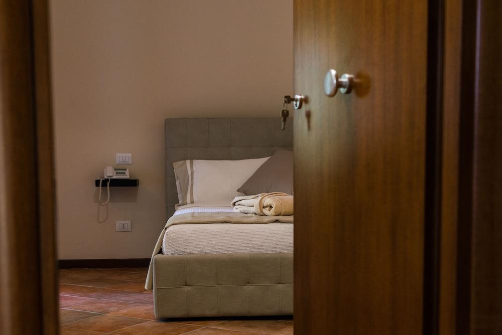 Le Undici Rose Hotel