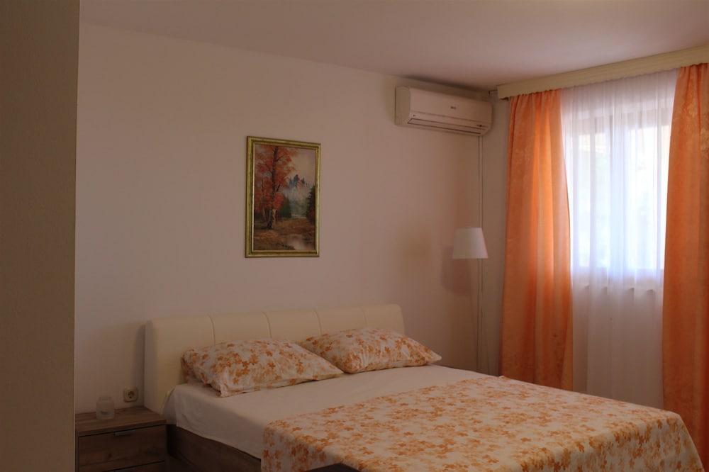 Apartments Vrankovic