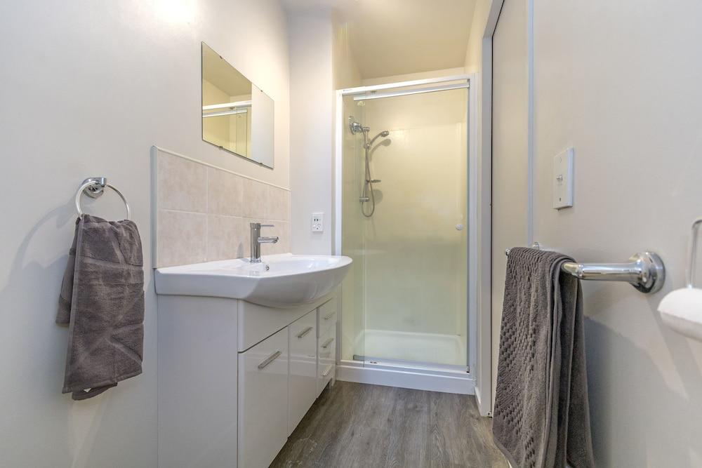 Awesome Christchurch Apartment