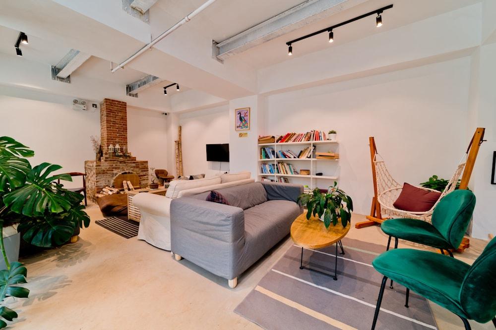 Yangshuo Serene Cove Hotel