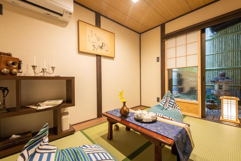 KumoMachiya Goshohigashi