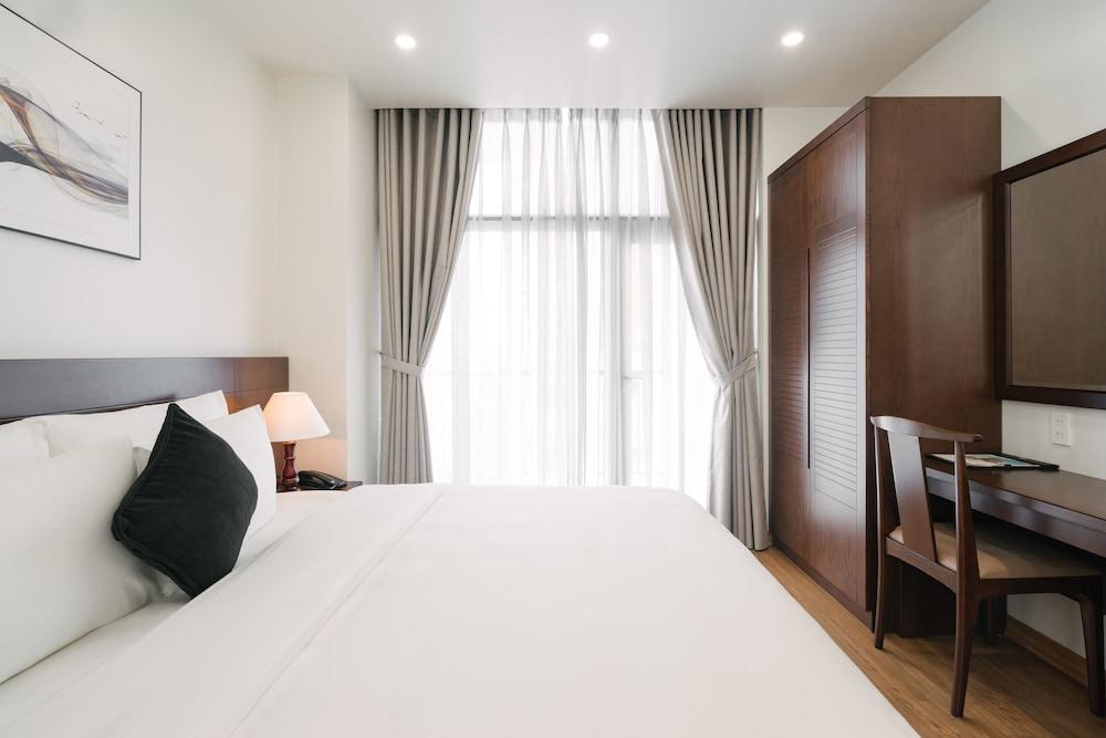 K-Zone The Star Hotel