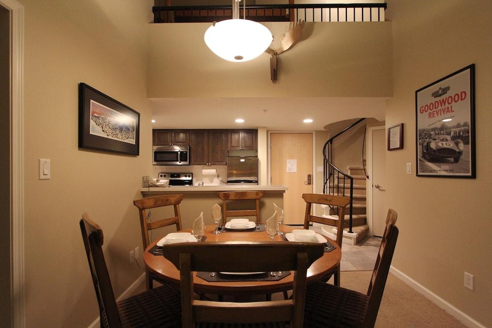 Tyndall Stone by Whistler Retreats