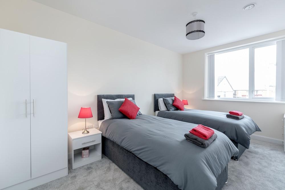 Harrow City Apartment