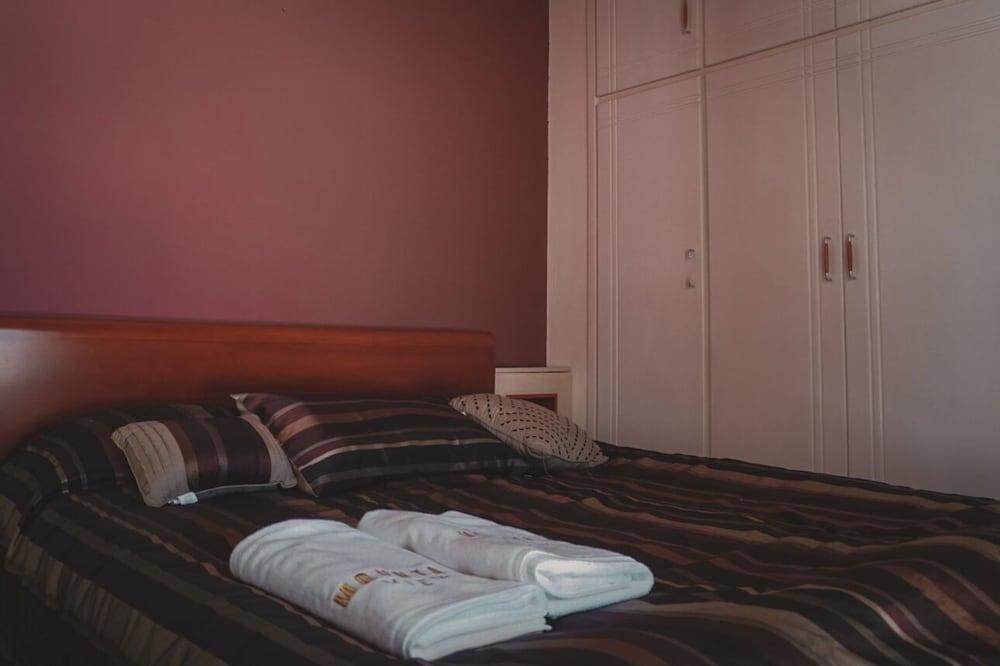 Mountain View Cedars