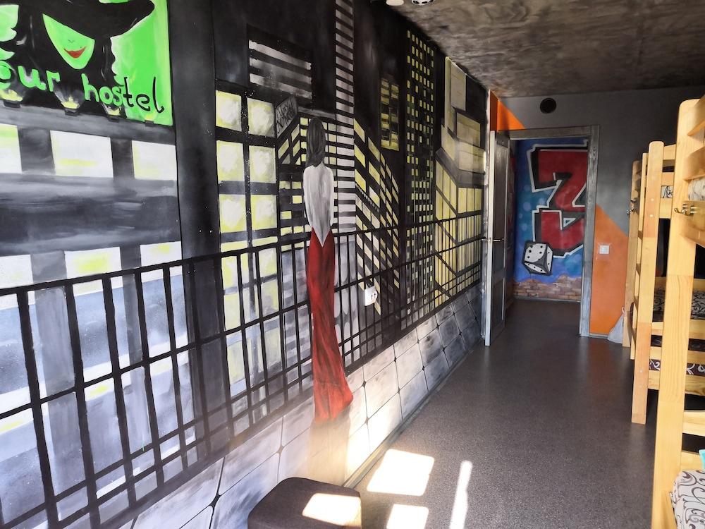 Graffiti Mega City Hostel