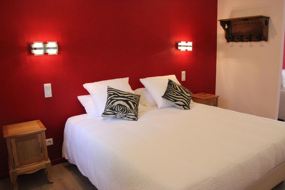 Hameau Fleur de Pierres B&B