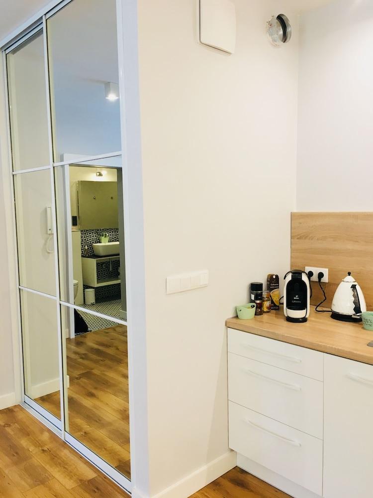 Piper Zajezdnia White