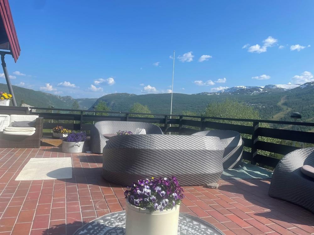 Hallingskarvet Fjellstue AS