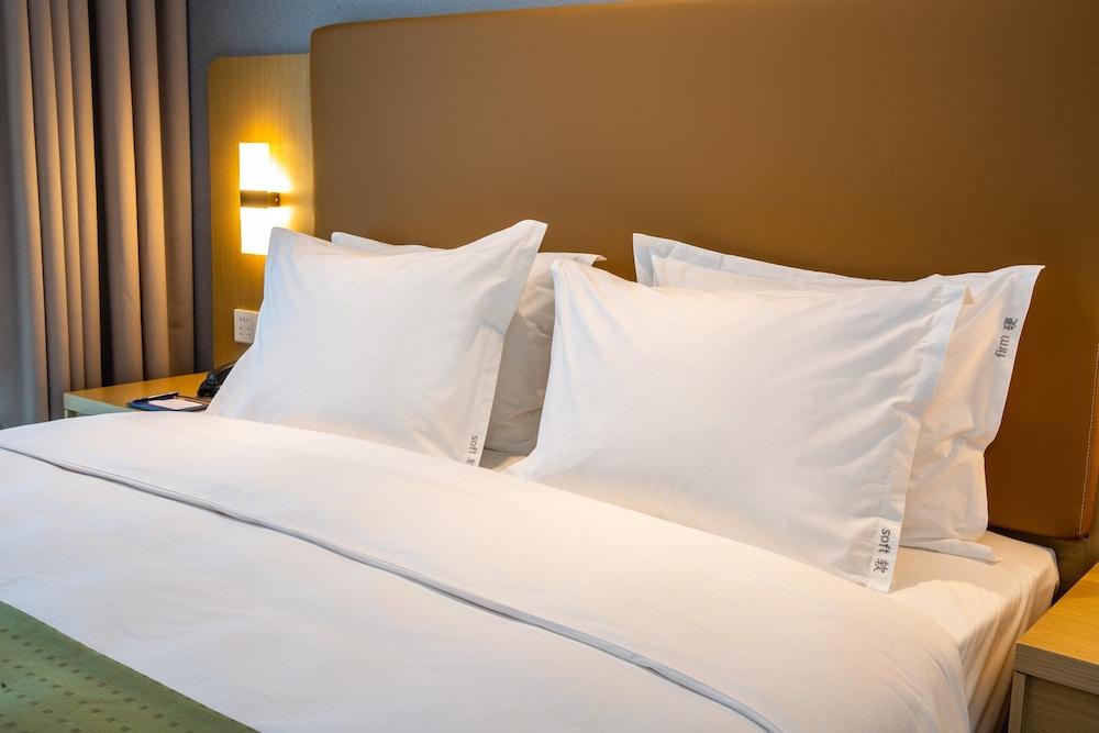 Holiday Inn Express Changzhou Xinbei by IHG