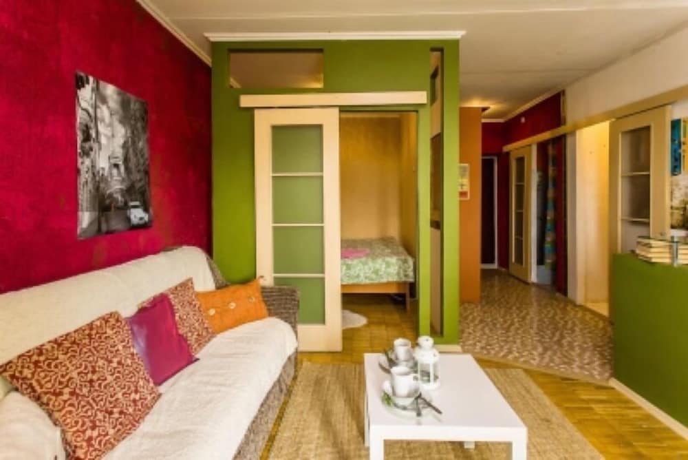 Apartment on Novokuznetskaya 6