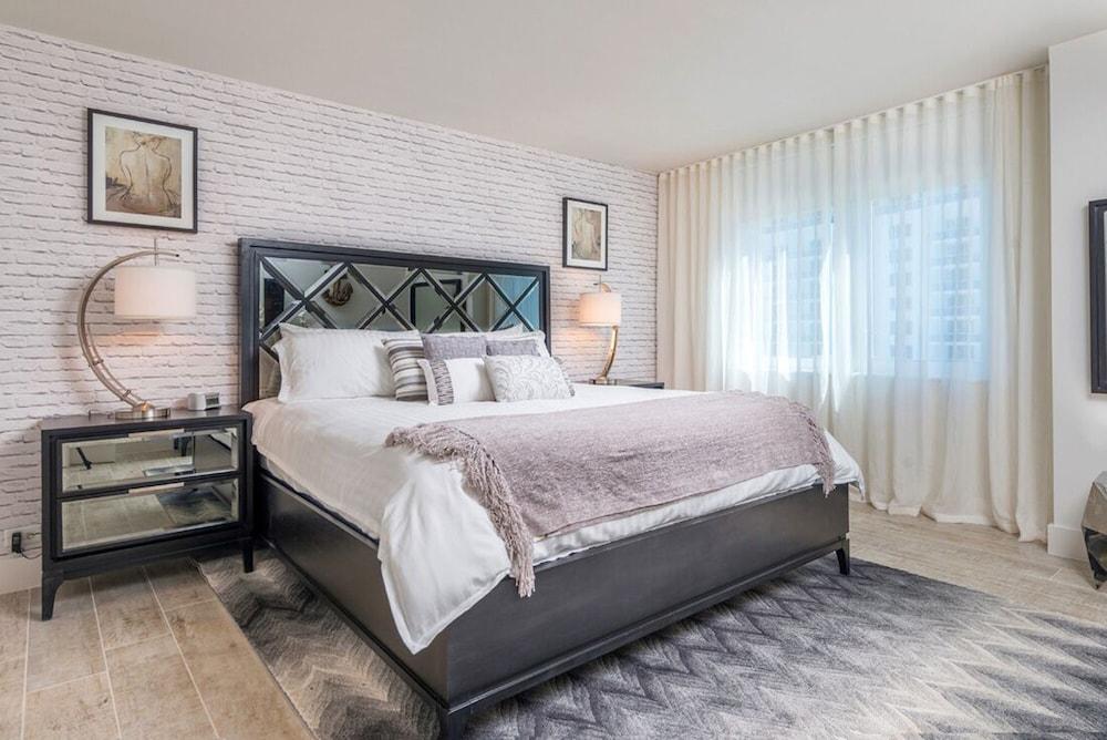 1 Homes Vacation Rentals by LMC