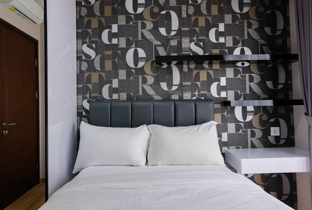 3BR Apartment with Pool View at M-Town Residence