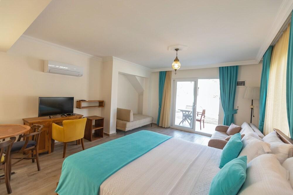 Infinity Lilly Apartments