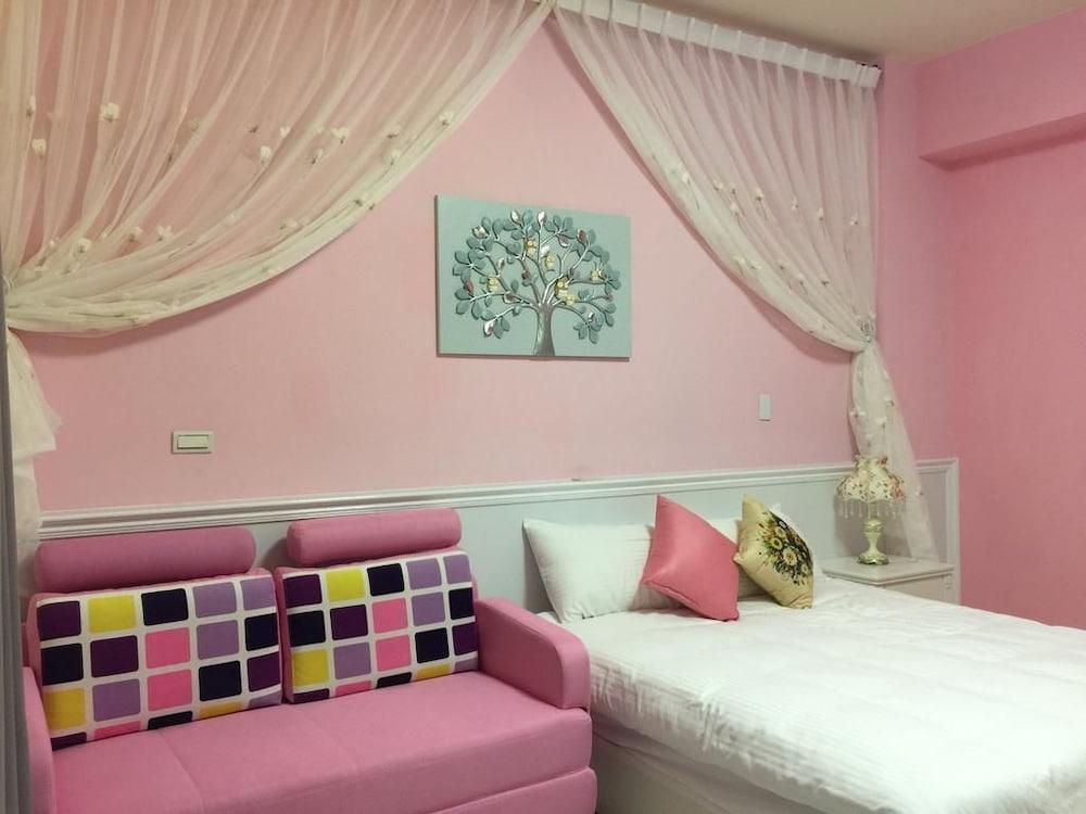 Summerle No 11 Hostel