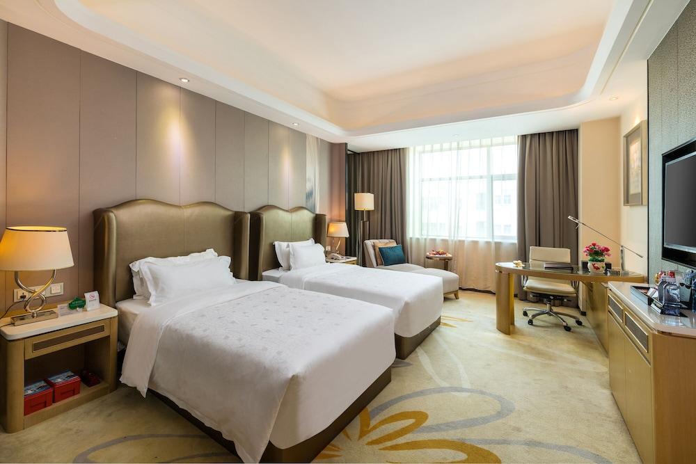 Garman International Hotel