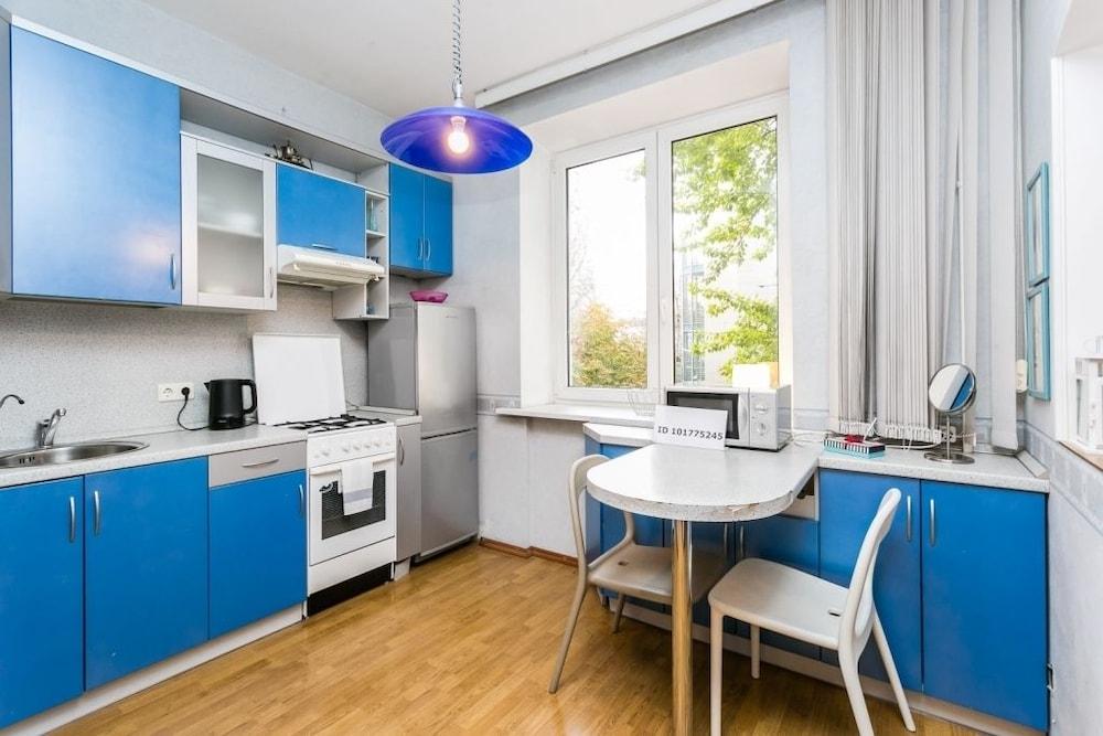 Apartment on Staryi Tolmachevskiy