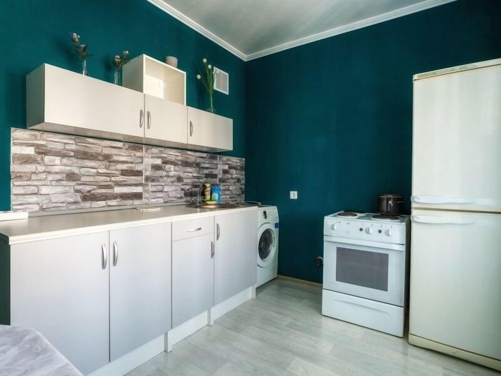 Apartment - Novatorov 4