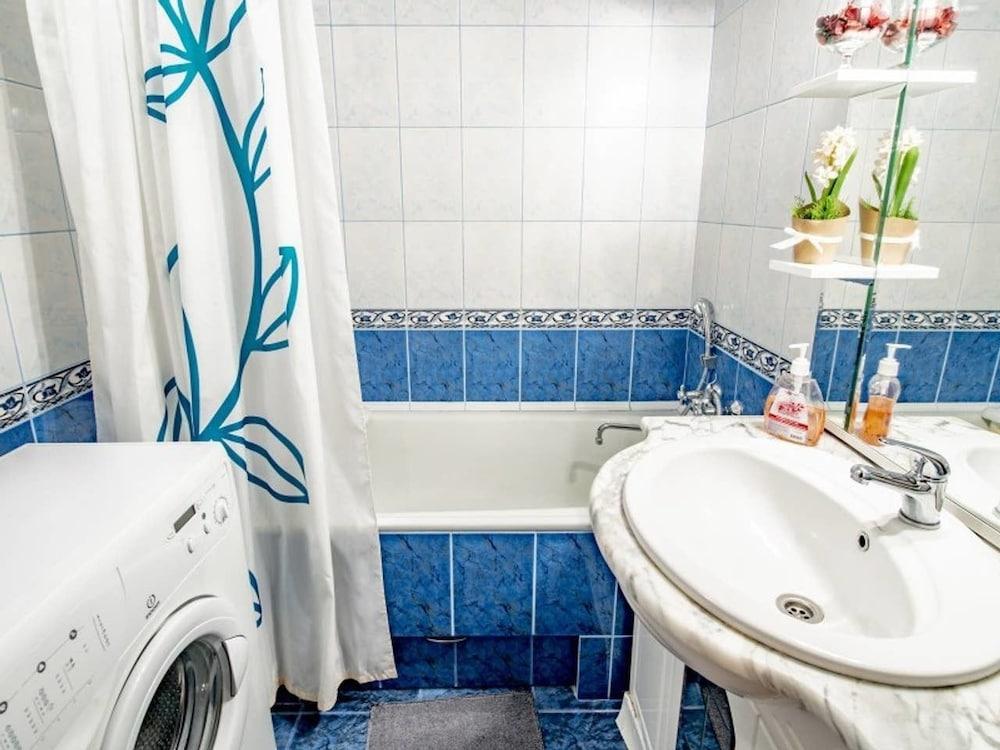 Apartment - Ostrovityanova 5k1