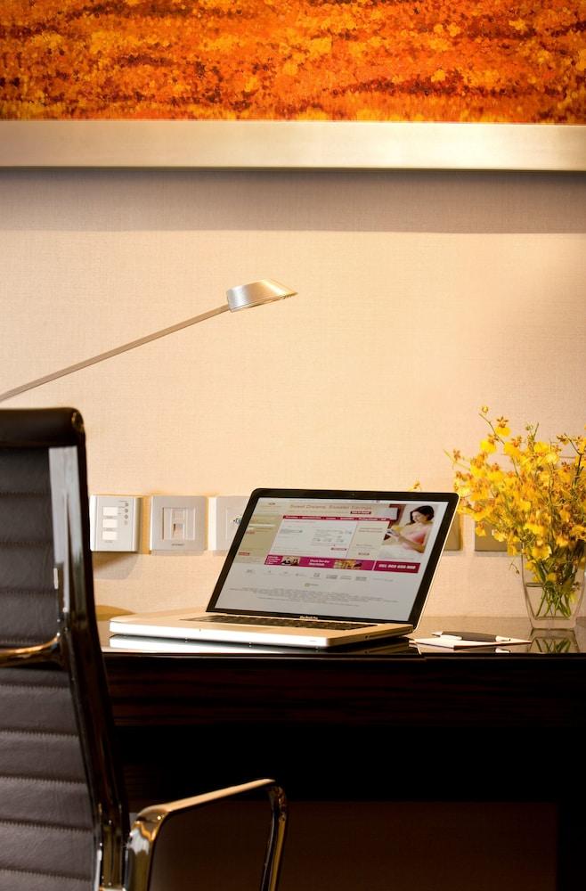 Crowne Plaza Hong Kong Causeway Bay by IHG