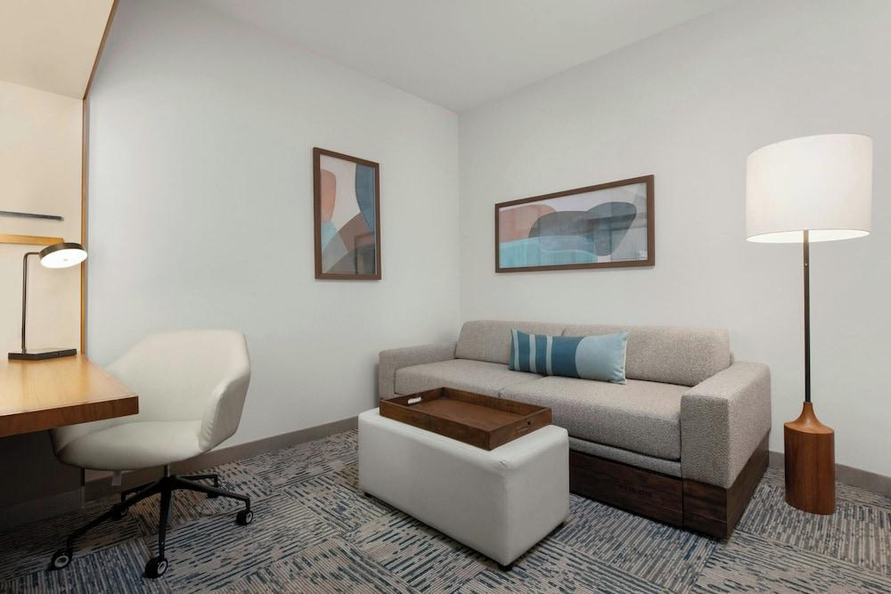 SpringHill Suites Irvine John Wayne Airport/Orange County