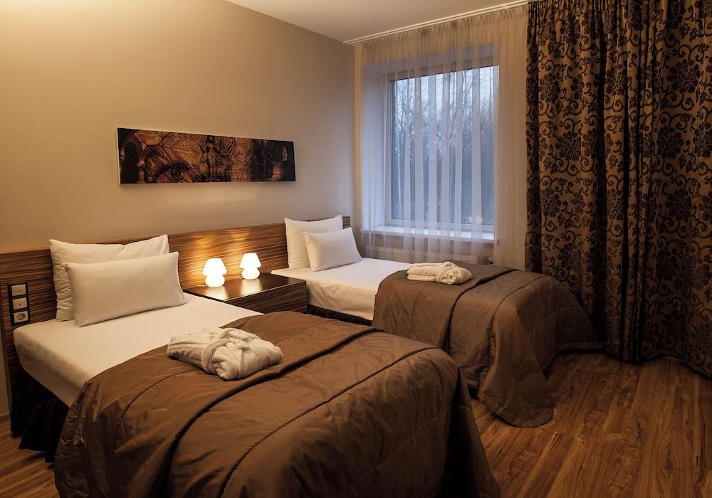 Ararat All Suites Hotel