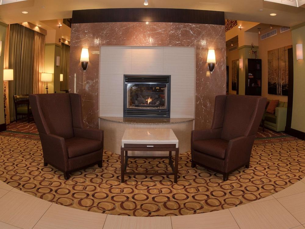 Hampton Inn & Suites Woodstock, VA