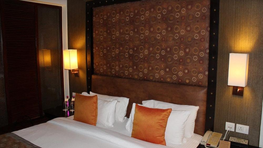 The Fern Jaipur, Series by Marriott