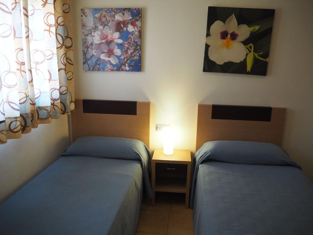 Aguilas de los Collados