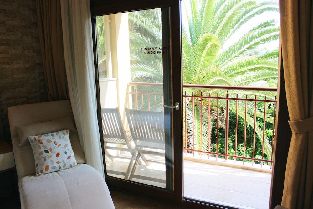 Adrasan Papirus Hotel