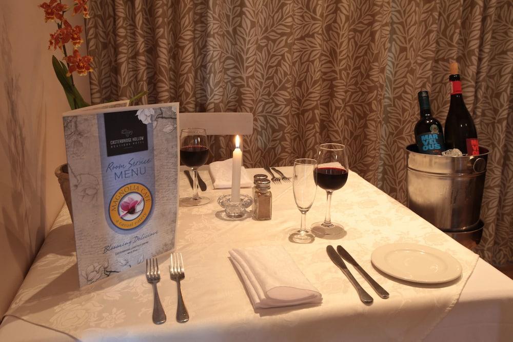 Casterbridge Hollow Boutique Hotel