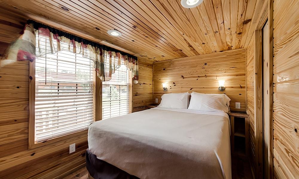 North Texas Jellystone Park