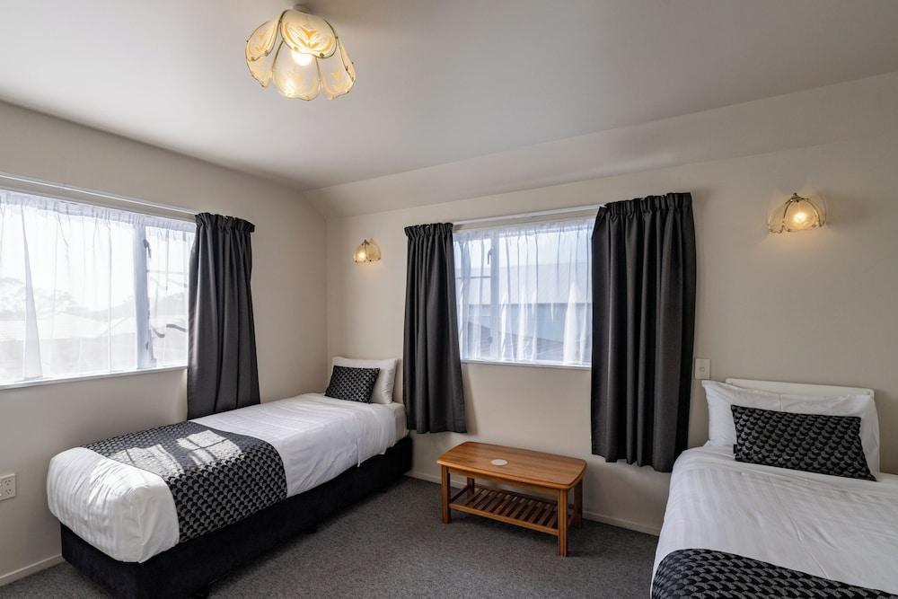 ASURE Gables Motor Lodge