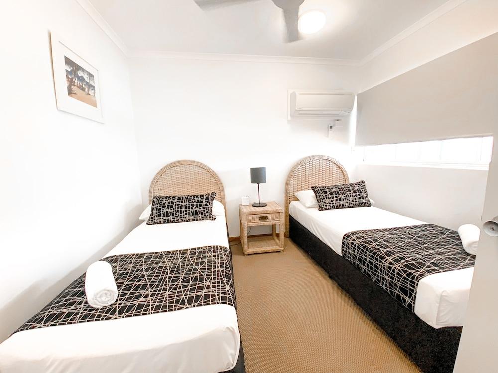 Beach Terraces- Port Douglas