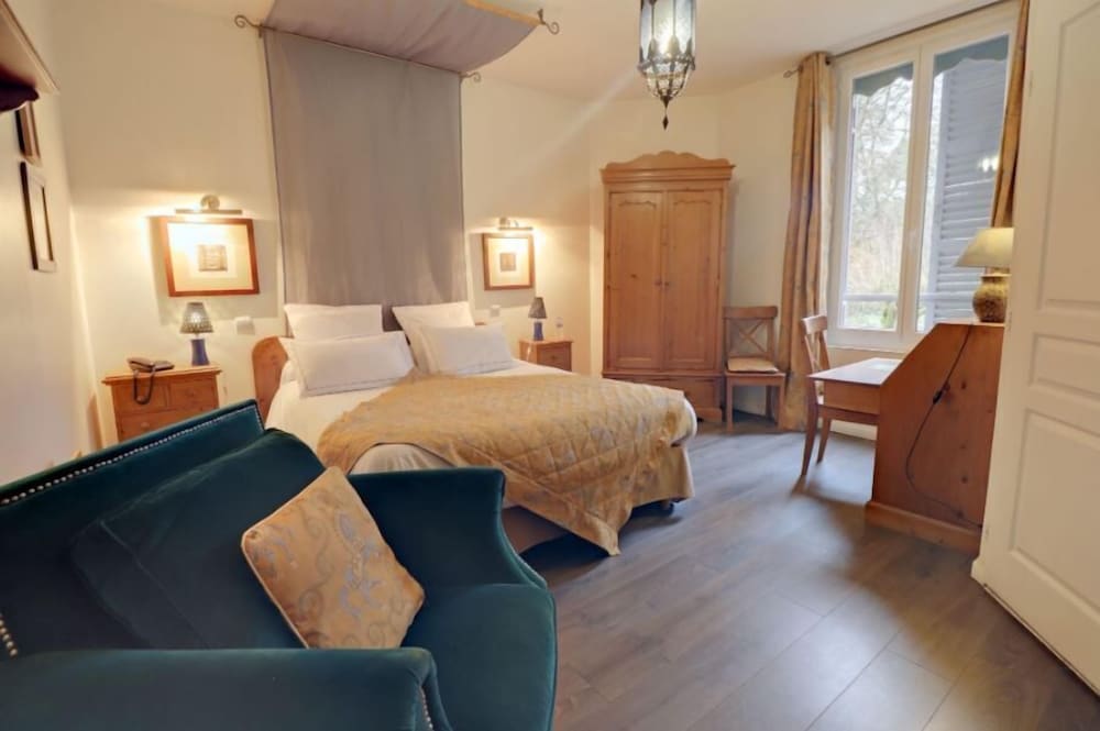 Hôtel De La Chapelle