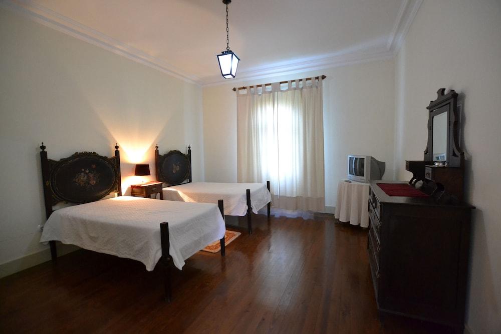 Casa do Condado de Beirós