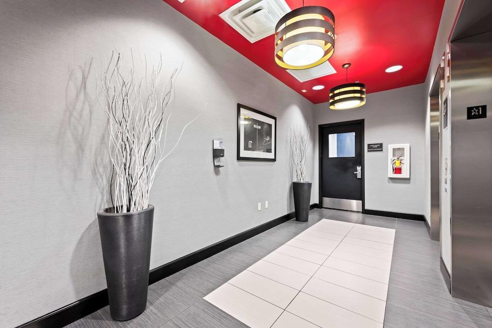 Comfort Suites Williamsburg Historic Area