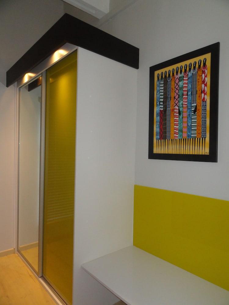 Bushwillow Collection