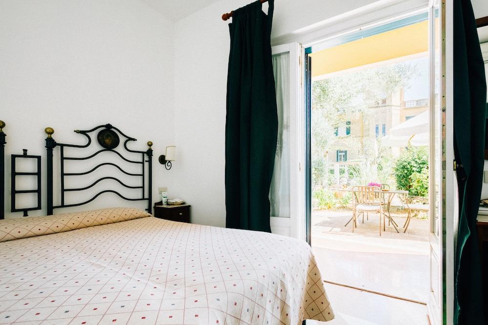 Villino Eleonora B&B