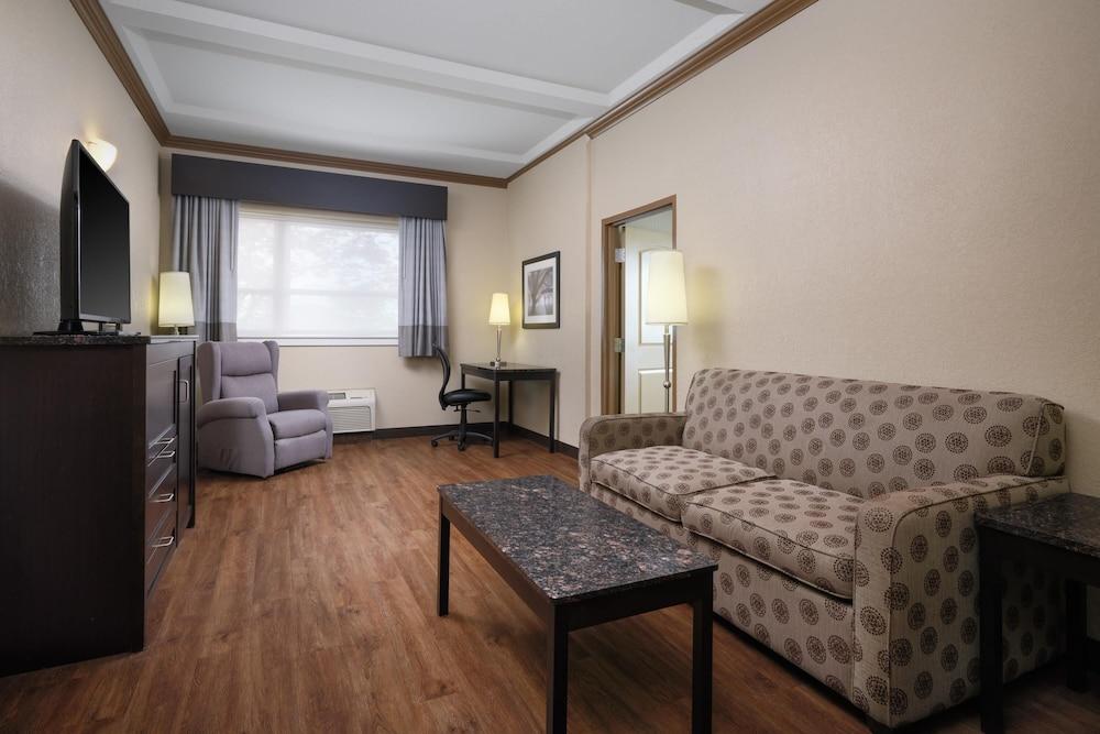 Best Western Plus Kamloops Hotel