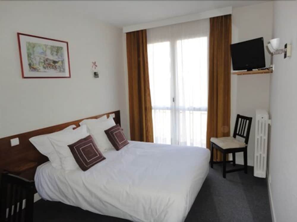 Logis Hôtel AMBROISE