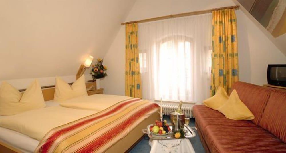 Hotel Restaurant Café Uhl